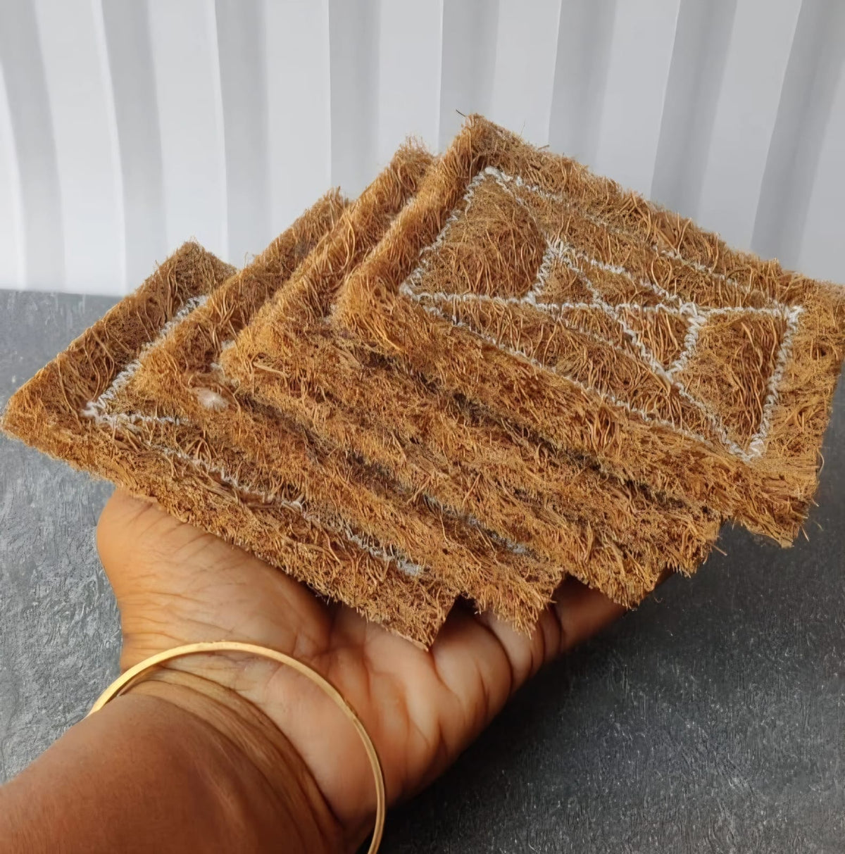 COCO SCRUBBER - Pack of 5